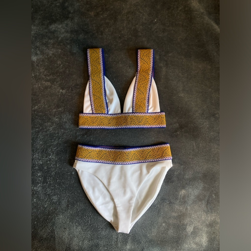 ELYSIIAN White Bikini - Bali